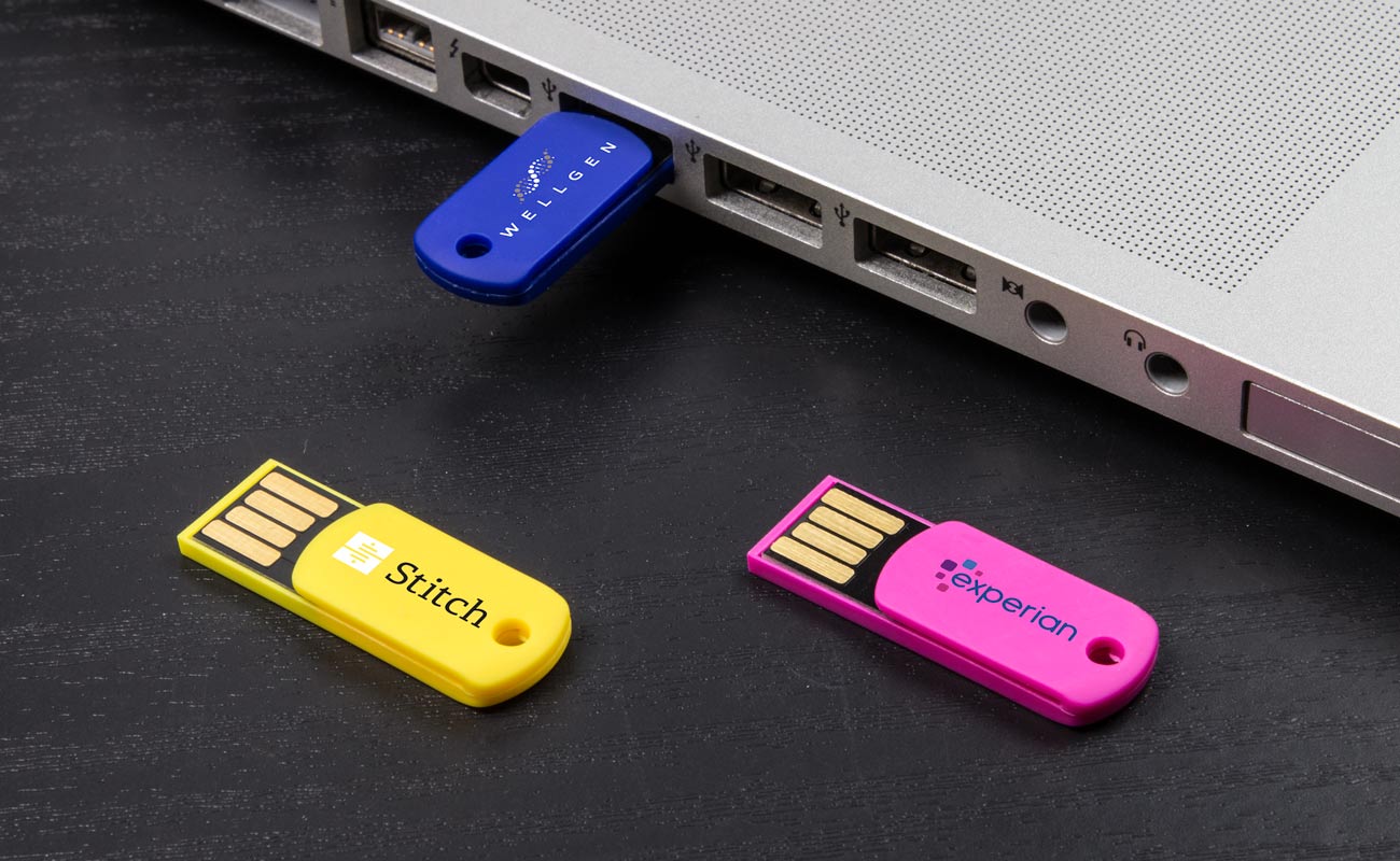 Clip - Vlastní USB flash disky se svorkou gallery thumbnail