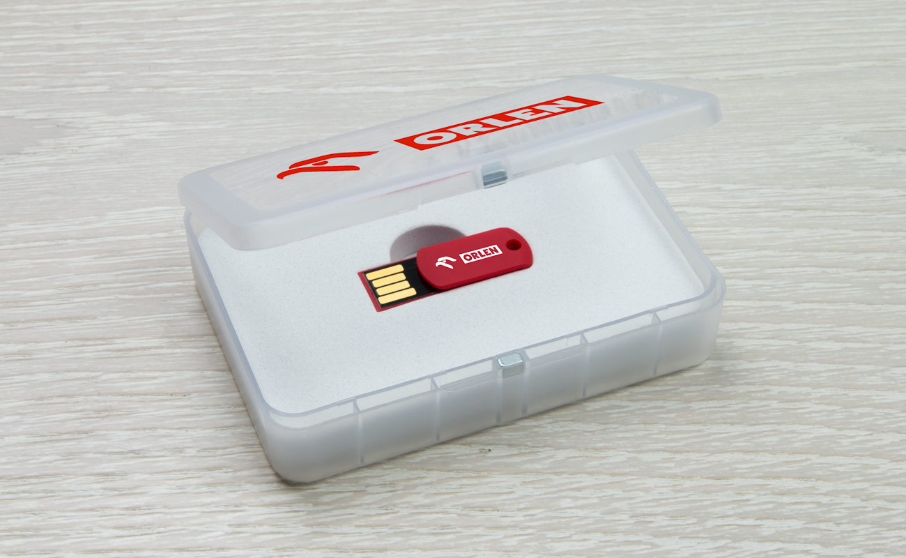 Clip - Vlastní USB flash disk se svorkou gallery thumbnail