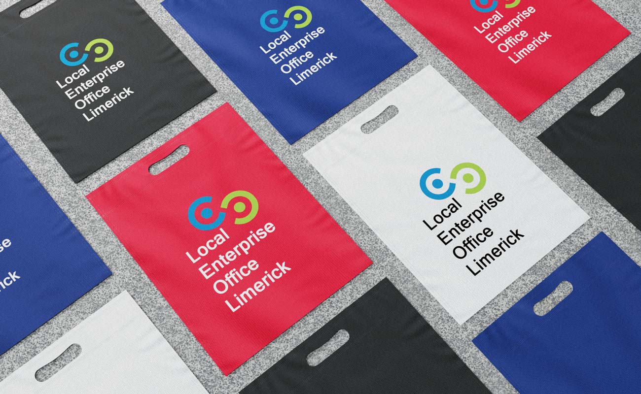 Compact - Nákupní tašky na míru gallery thumbnail