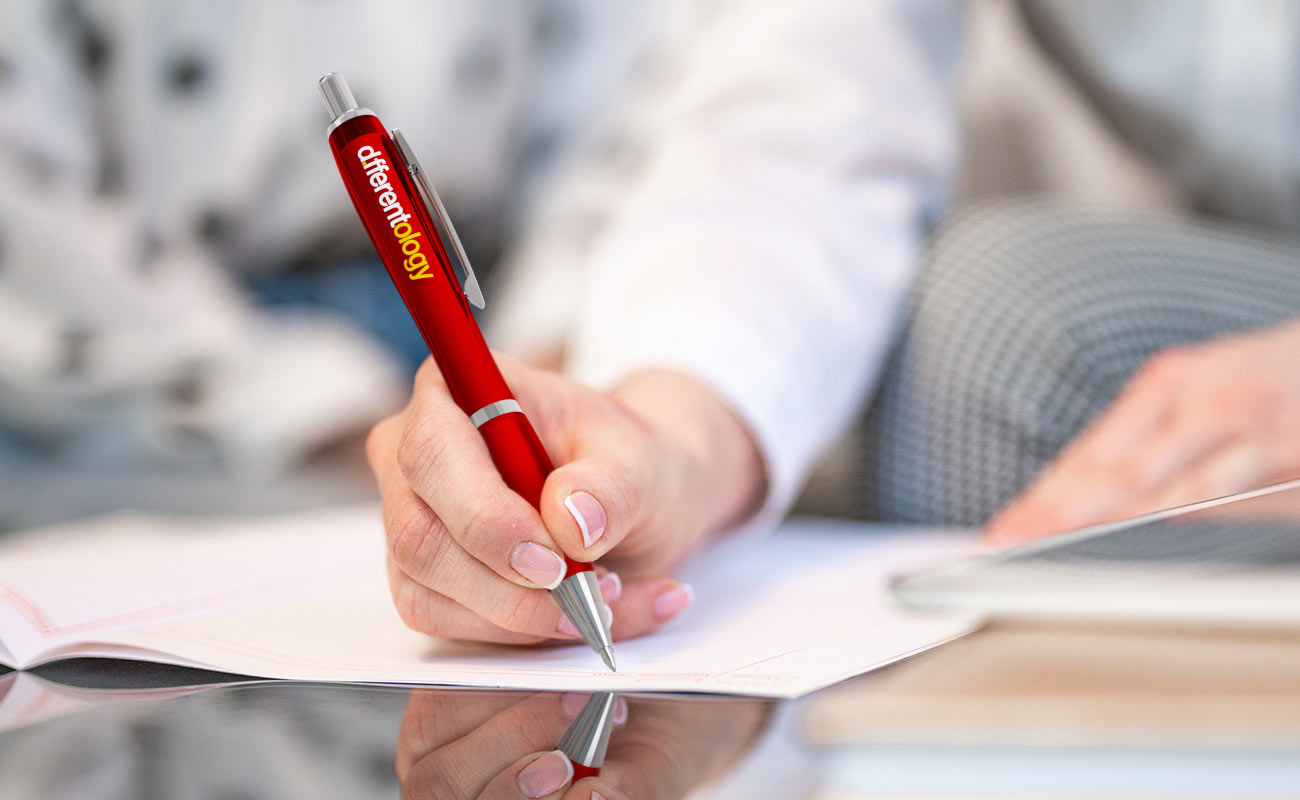 Curve - Vlastní pera gallery thumbnail