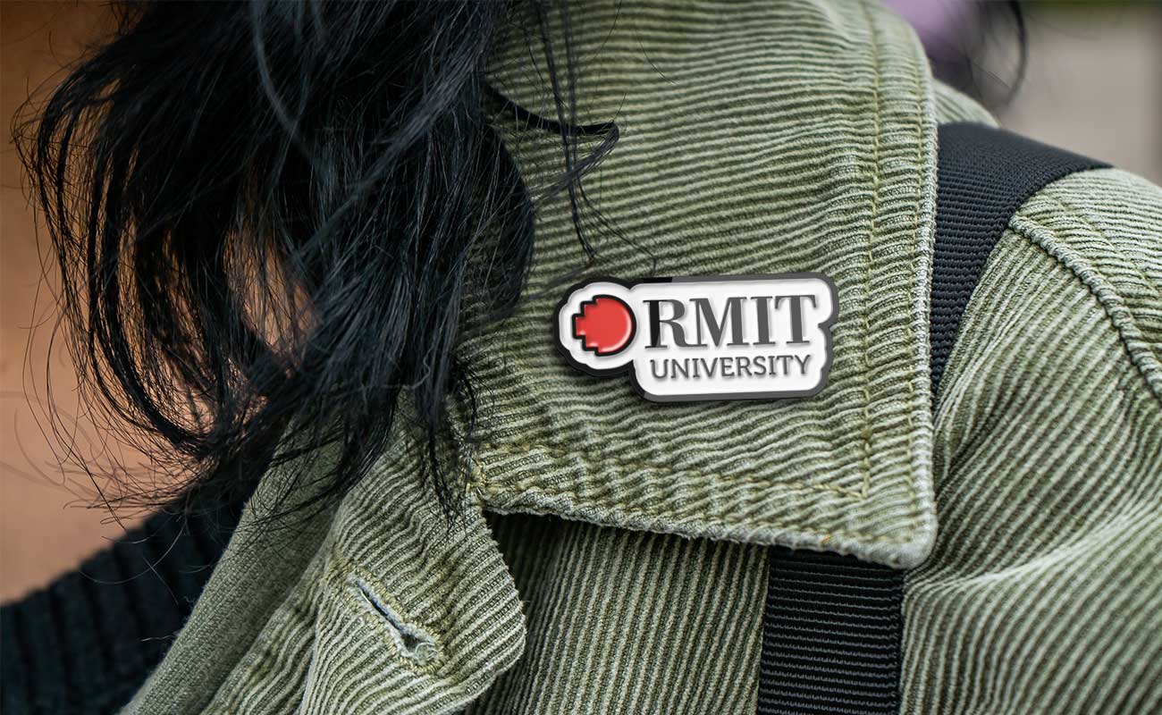 Smaltovaný odznak - Vlastní Smaltované špendlíky gallery thumbnail