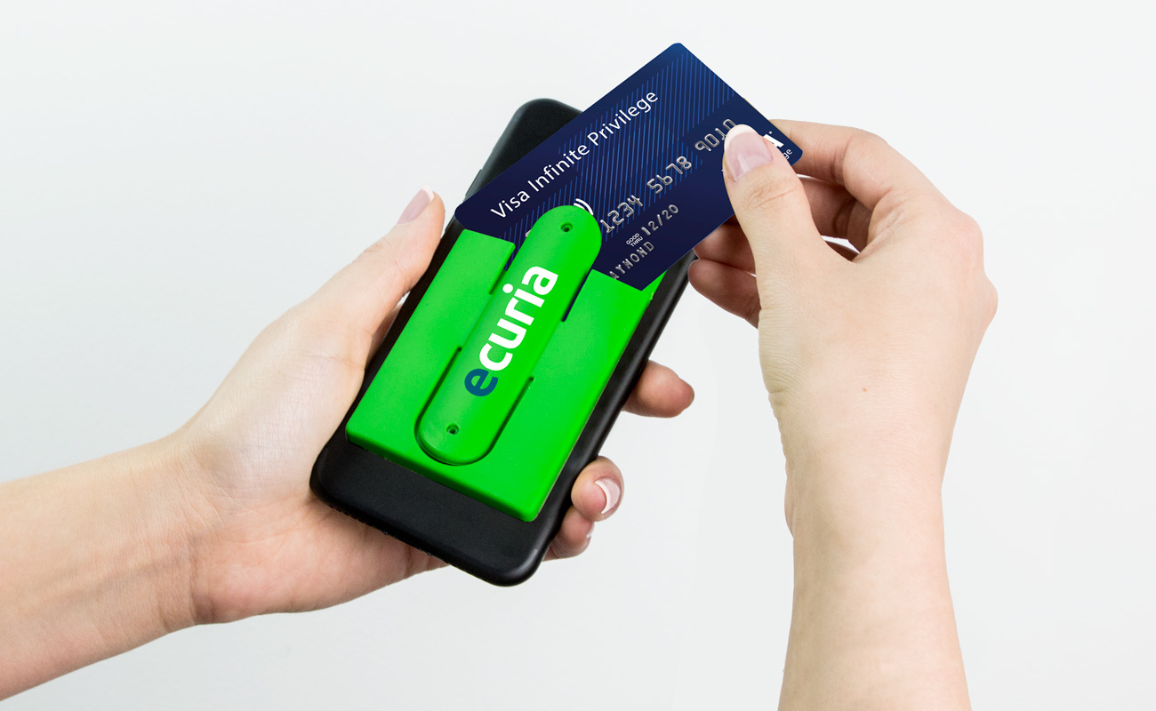 Pass - Vlastní přilnavá telefonní peněženka gallery thumbnail