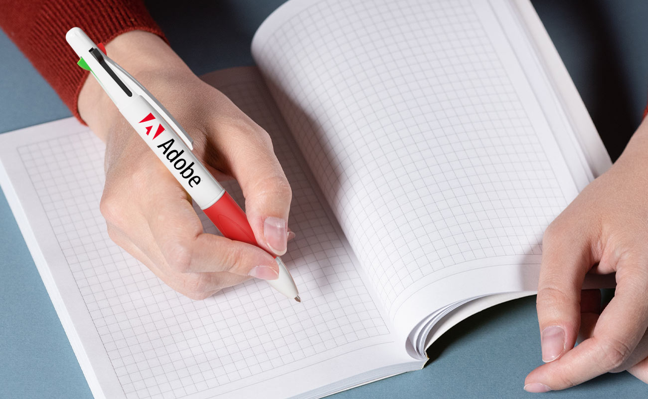 Quad - Pera s logem gallery thumbnail