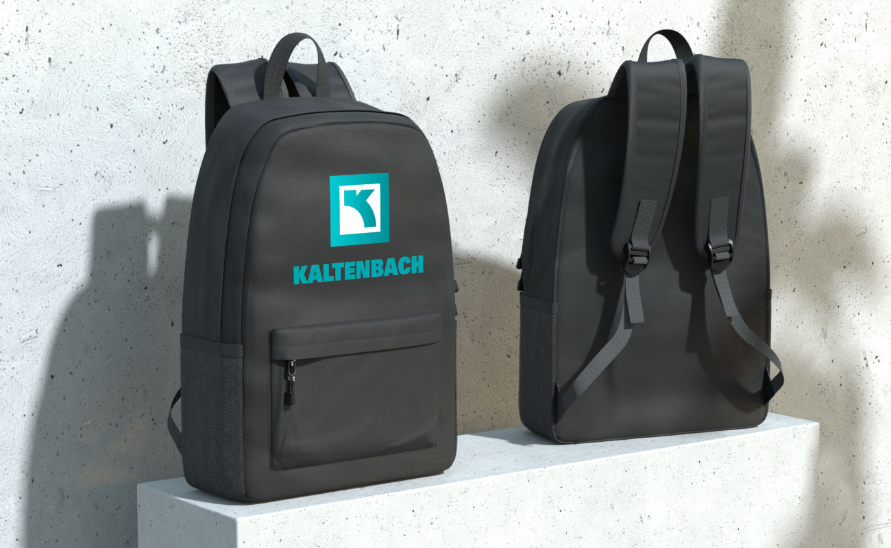 Quest - Batoh gallery thumbnail