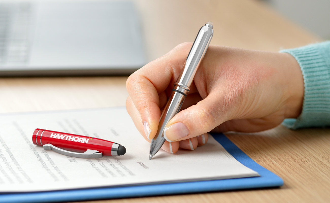 Radiance - Vlastní pera gallery thumbnail