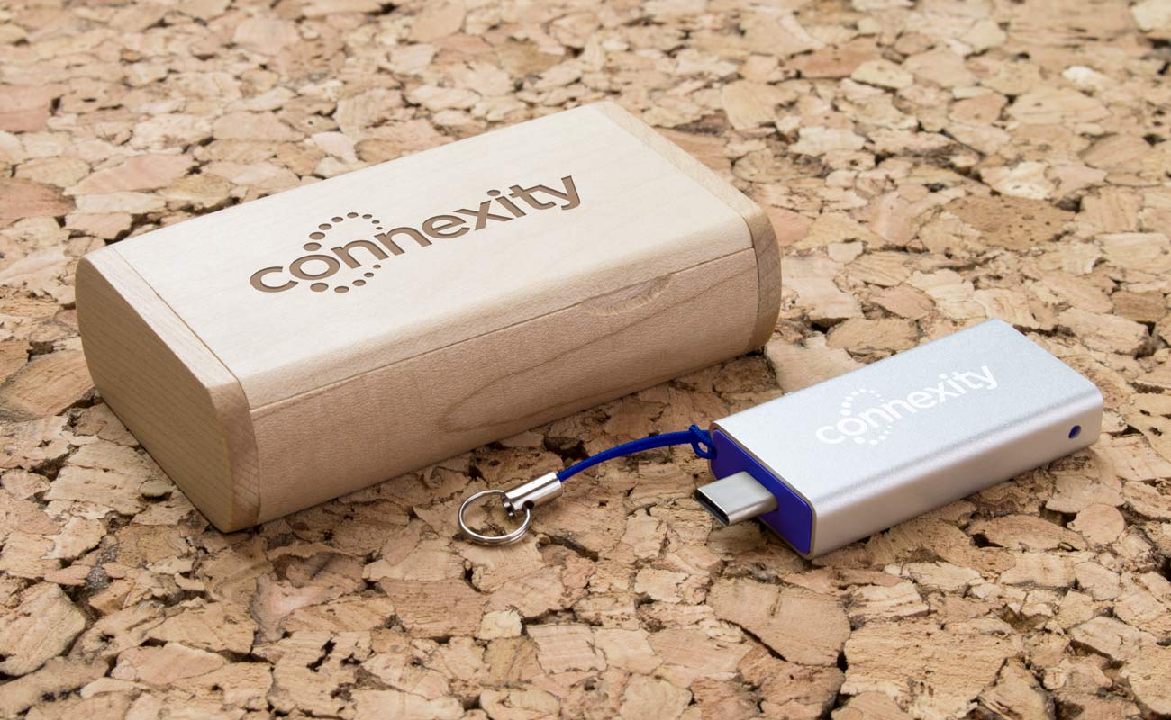 Slide - Reklamni USB-C gallery thumbnail