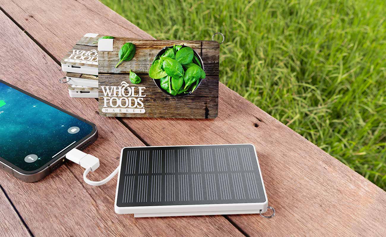 Solar Card - Vlastní solární přenosná nabíječka gallery thumbnail