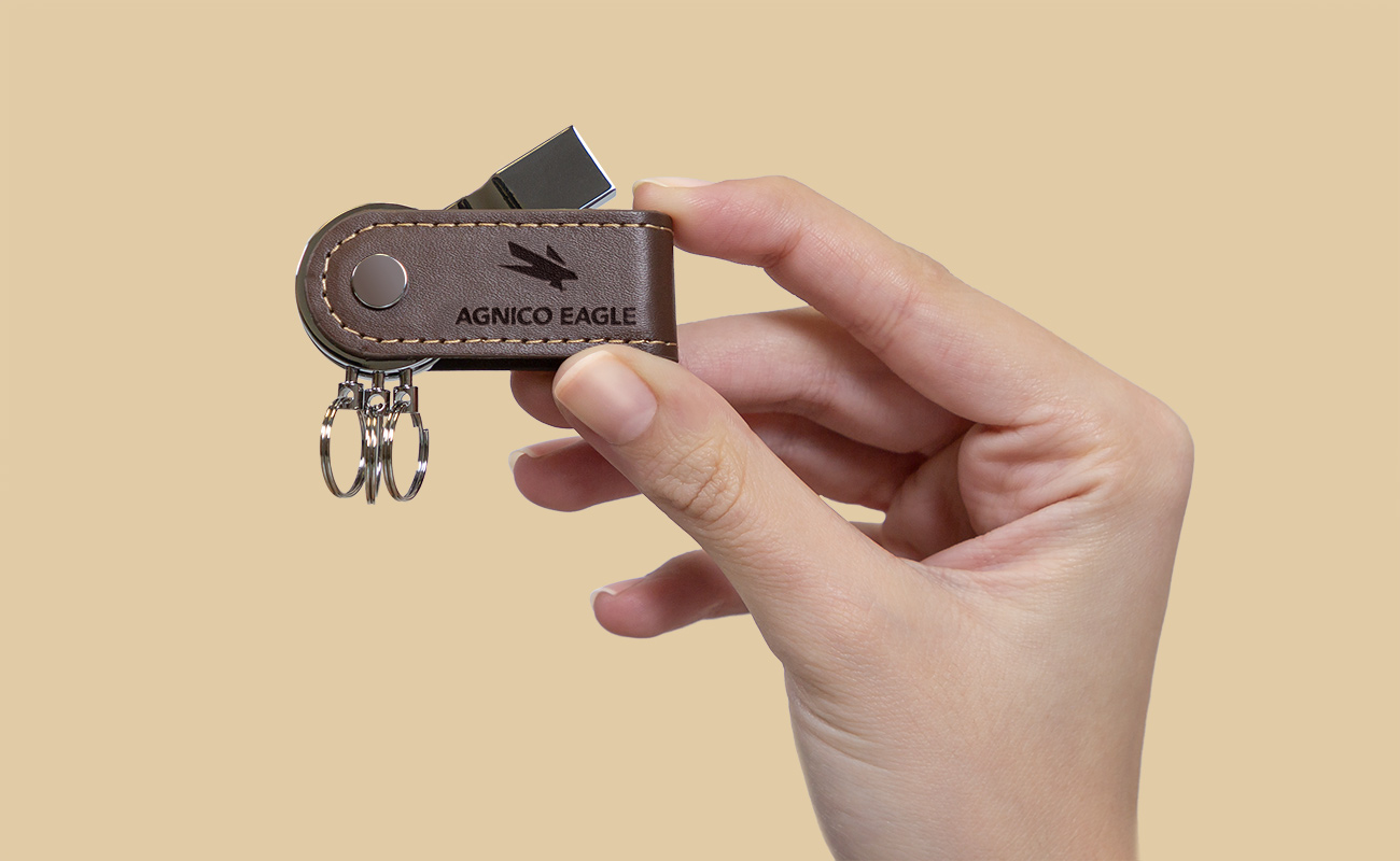 Swift - USB Flash Disk kožené gallery thumbnail