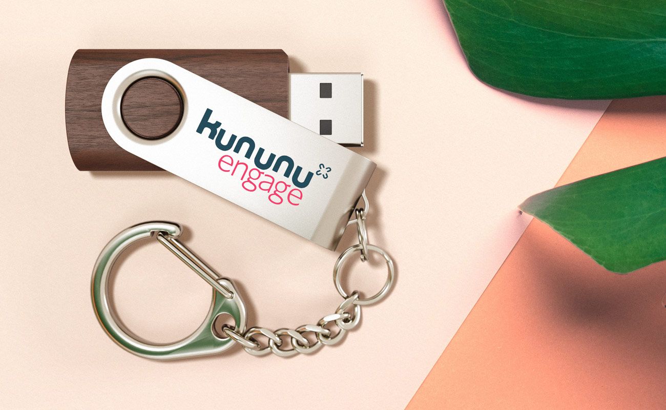 Twister Wood - USB Flash Dřevěný gallery thumbnail