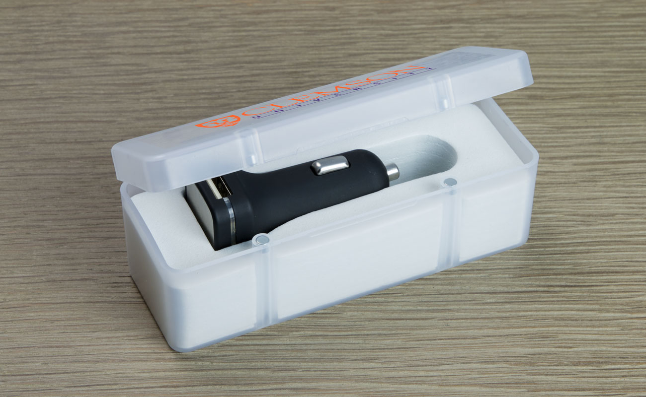 Zip - USB nabíječka do auta se značkou gallery thumbnail