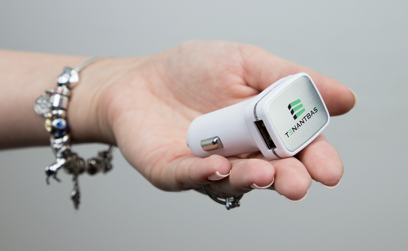 Zip - Nabíječky do auta se značkou gallery thumbnail